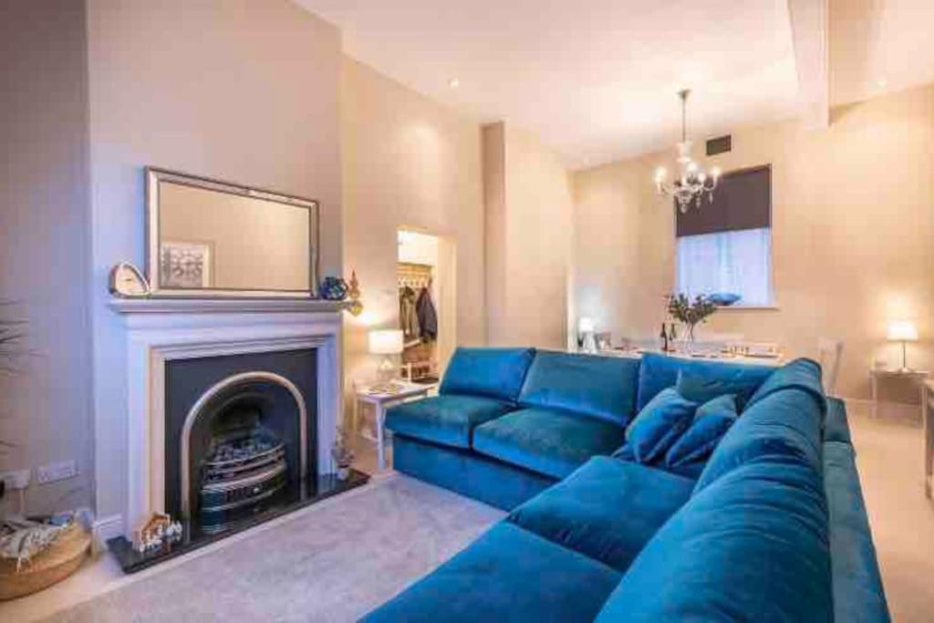 Choristers Mews: Luxury Cottage A Stones Throw From The Cathedral! Lincoln Bagian luar foto